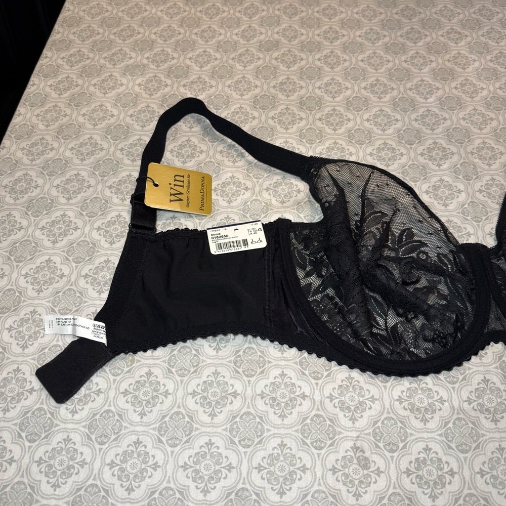PrimaDonna Divine Seamless Non Padded Black Lace Bra Size 40G - Picture 8 of 13
